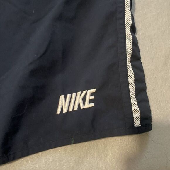 Mens Nike size XL Flat Front Hybrid Swim‎ Board Shorts - Picture 7 of 9